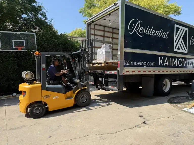 Kai Moving — Dallas relocation, storage, and design